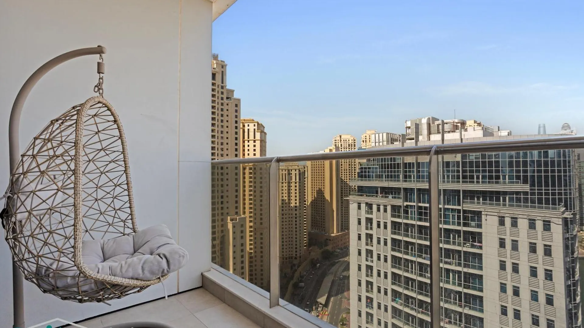 Apartment Chic 1Bedroom With Stunning Marina View In Sparkle Dubai